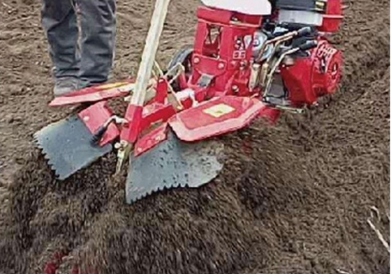 Four-Wheel Drive Chassis Trenching Weeding Farm Implement for Optimal Soil Cultivation