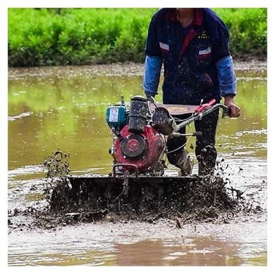 Rotary Tiller Machine Type 4WD Easy Start Power Tilling Machine with High Safety Level