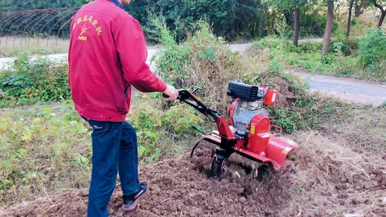 186F Diesel Engine Four-Wheel Drive Mini Power Tiller Cultivator for Farms Efficiency